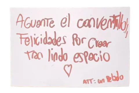 Mensajito escrito a mano por unx conventillerx
